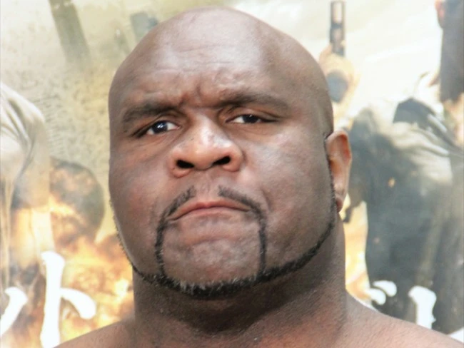 K-1創始者・石井和義館長が直々に指導！ボブサップ格闘界復帰なるか？