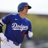 ライジングスター- 大谷翔平がどのようにして世界の注目を集め、クロスオーバーの魅力を獲得したか