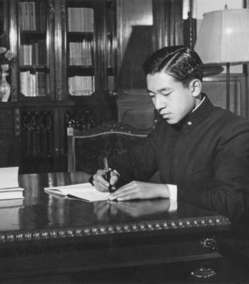 上皇陛下が起こした「銀ブラ事件」って何？概要や関与人物まとめ